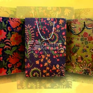 Tas Kertas Batik